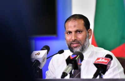 އިމްރާންގެ ހުރީ މިނިސްޓަރެއްގެ ބަސްމަގެއްނޫން: އިދިކޮޅު