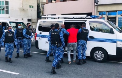 އެއްވުން ހުއްޓުވަން މުހައްމަދު އިސްމާއިލް އާއި ކާނަލް ނަޝީދު ހައްޔަރުކޮށްފި