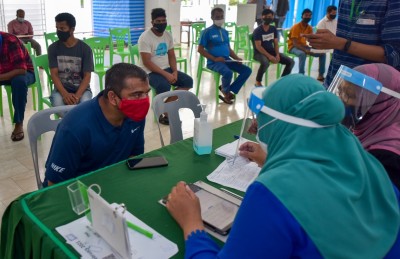 މިދިޔަ މަހު ކޮވިޑަށް ޕޮޒިޓިވްވި ރޭޓް ތިން ޕަސެންޓަށް އަރައިފި