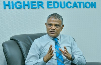 ފަހު ވަގުތަށް މަޑުނުކޮށް ވީހާ ވެސް އަވަހަކަށް މަތީ ތައުލީމުގެ ލޯނަށް ހުށަހަޅަން އެދިއްޖެ