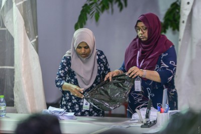 އަށް ކެނޑިޑޭޓެއްގެ ނަން އަނބުރާ ގެންގޮސްފި