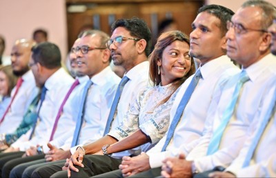 ޑިމޮކްރެސްޓްސް މެންބަރުންނަށް ފުރުސަތެއް ނުދިން، ޕީއެންސީ/ޕީޕީއެމް ތަދައްހުލްވެއްޖެ