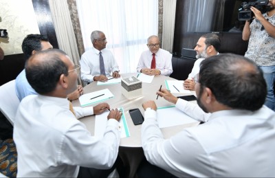 ކޯލިޝަނުގައި މިހާރު ތިއްބެވީ ހަމައެކަނި ވެރިން: ތޯރިގު