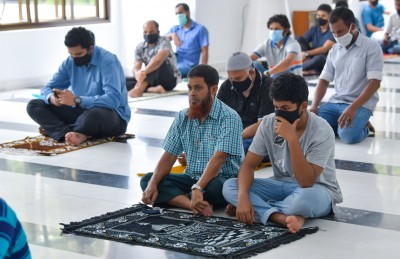 މާލެ ސަރަހައްދުގެ މިސްކިތްތަކުގައި ގައިދުރުުކޮށް ނަމާދުުކުރަން އަންގައިފި