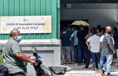 އިއްޔެ ވެކްސިން ޖެހި މީހަކު ކުއްލިއަކަށް މަރުވި ގޮތް ބަލަނީ