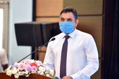 ކޮވިޑްގެ ހާލަތު ގޯސްވިޔަނުދޭން އެންމެން އެކުގައި މަސައްކަތްކުރަން ޖެހޭ: ނާއިބު ރައީސް