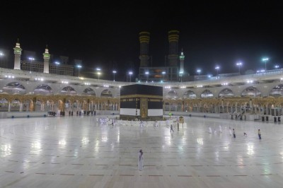 ހައްޖުވާ މީހުން މައްކާއަށް ޖަމާވާން ފަށައިފި