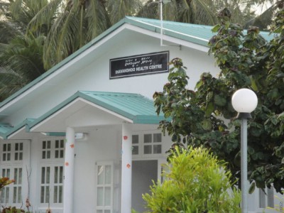 އިހަވަންދޫން ކޮވިޑް ޖެހުނު މީހުންގެ އަދަދު ތިނަކަށް އަރައިފި