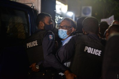 މުޒާހަރާތައް މެދުކަނޑާލަން ރައްޔިތުން ވަނީ ނިންމާފައި: އަދުރޭ