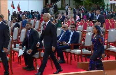 ކުރީގެ ރައީސް އިބޫއަށް، ޣައްސާން އިހުތިރާމް އަދާކުރެއްވި ގޮތުން ތައުރީފް