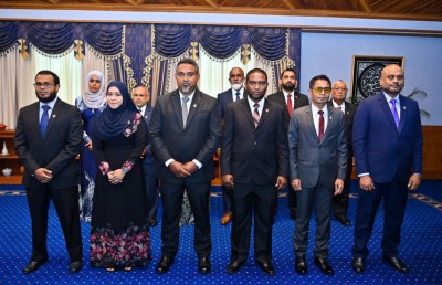 ކްލައިމެޓް މަންދޫބަކަށް ބޭފުޅަކު ހަމަޖައްސަވައި އިތުރު 11 ސްޓޭޓް މިނިސްޓަރުން