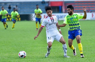 އީގަލްސް މެޗަކީ ތިމްޕޫ އަށް ޗެލެންޖެއް