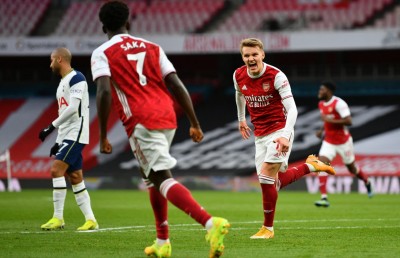 އާސެނަލުން ޓޮޓެންހަމް ބަލިކޮށްފި، ޔުނައިޓެޑް އަލުން ދެ ވަނަ އަށް