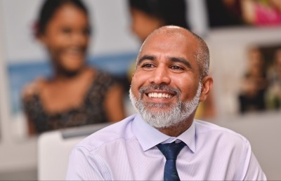 ސިޔާސީ ވިޔަސް ފެންނަން ނުޖެހޭ ތާކުން ނުފެންނާނެ: އެޑިއުކޭޝަން މިިނިސްޓަރު
