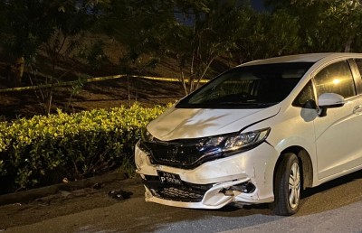ހުޅުމާލޭގައި ބާރަށް ދުއްވި ކާރަކުން ދެ ސައިކަލްގައި ޖެހި ދެ މީހެއްގެ ހާލު ސީރިއަސް