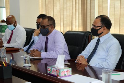 ހާއްސަ އިނާޔަތެއްގެ ދަށުން ޔާމީން ގެއަށް ބަދަލުކޮށްދިނުމަށް އިދިކޮޅުން އިމްރާންގެ އަރިހުގައި އެދިއްޖެ