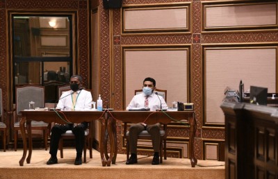 ކޮވިޑްގެ ވައްކަމާ ގުޅިގެން ބަހުސް ފަށައިފި، ގޮވާލީ އަމީން ވަކިކުރަން