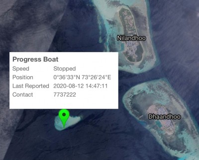 ނުވަ މީހުންނާއެކު ދަތުރުކުރި ބޯޓެއް ގިރިއަކަށް އަރައިފި