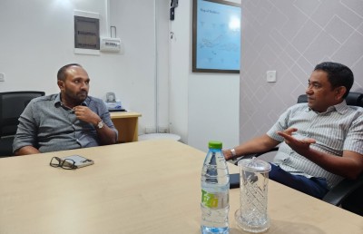 ޔާމީން، އާ ޕާޓީގެ އޮފީހަށް ވަޑައިގެންނެވި މައްސަލަ ކަރެކްޝަންސް އިން ބަލަނީ
