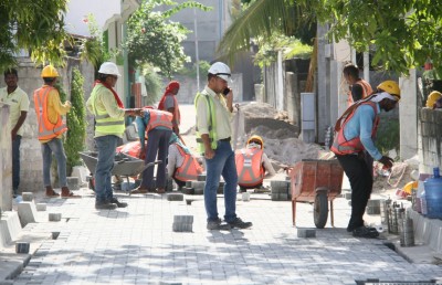 މާގިނަ ޗޮއިސްއެއް ނެތި، އިގްތިސާދު ފަހު ނޭވާގައި!