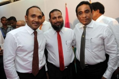 ބައްދަލުވުން ނުބޭއްވިގެން އުޅެނީ ޔާމީންގެ ވަކީލު އެގޮތް ބޭނުން ނުވާތީ: އިމްރާން