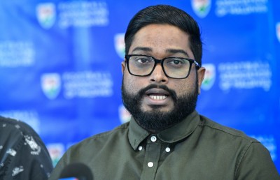 ފުޓްބޯޅަ ކުޅުންތެރިންގެ ހައްގު ހޯދައިދީ: ބައްސާމް