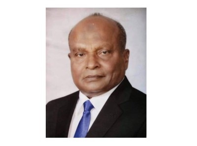 ކުރީގެ މެމްބަރު އިސްމާއިލް ޒަކަރިއްޔާ ކޮވިޑަށް ޕޮޒިޓިވްވެ، ވެންޓިލޭޓަރުގައި