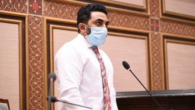 އަމީން މަޖިލީޙަށް ދޮގު ހެދި ކަމަށް ބުނެ މައްސަލަ އިމްތިޔާޒު ކޮމިޓީއަށް
