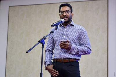 ވެންޓިލޭޓަރު ގަތުމުގެ މުއާމަލާތުގައި އެއްވެސް ބައިވެރިވުމެއް ނޯންނާނެ: ސްޓޭޓް މިނިސްޓަރު ޝާހު