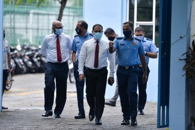 އެއްވެ އުޅުމުގެ ގާނޫނަށް ކުރީ ސަރުކާރުން ގެނައި އިސްލާހު އެއްކޮށް ބާތިލު ކުރަން ދެކޮޅު