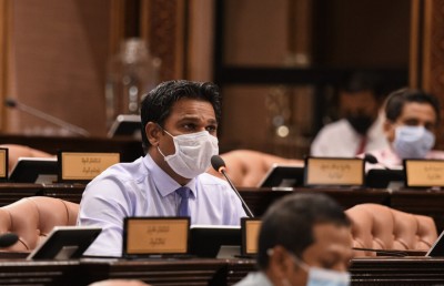 2021 ނިމުމުގެ ކުރިން މިނިމަމް ވޭޖް ތަންފީޒު ކުރަން ޖެހޭގޮތަށް ފާސްކޮށްފި