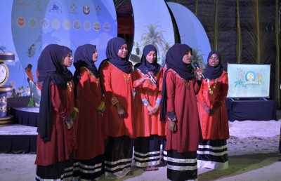 "މިހާރު"ގެ ރިޕޯޓާ އެކު ތިކިޖެހި ތާނައިގެ ބަހުސް މުޅި ރާއްޖޭގައި!
