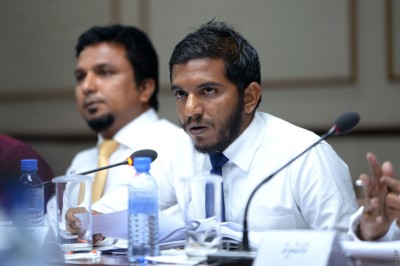 ހައިޟުވުމުން ޗުއްޓީ ދޭން ހުށަހެޅި އިސްލާހަށް އެމްޑީޕީގެ ޕީޖީ ގްރޫޕުގެ ތާއީދެއް ނުލިބުނު