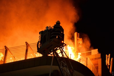 އިދިކޮޅުގެ މުޒާހަރާއާއި އަލިފާނުގެ ހާދިސާ ގުޅުވުމުން ބްރޯޑްކޮމްއަށް މައްސަލަ ހުށަހަޅައިފި