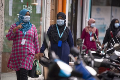 ކޮވިޑްގެ ސަބަބުން އަންހެނުންގެ އާމްދަނީއަށް ތަފާތު ބޮޑުކޮށް އަސަރުކުރި: ދިރާސާ