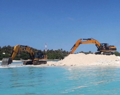 ފުޅަދޫ ބަނދަރުގެ 50 ޕަސެންޓް ނިންމާލައިފި