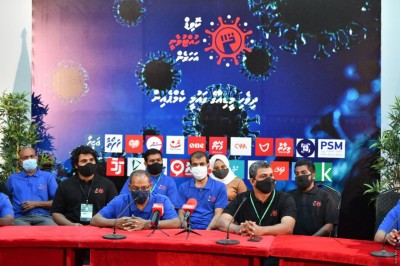 ކޮވިޑް ފެތުރުން ހުއްޓުވުމަށް ނޫސްވެރިން ތެދުވެއްޖެ