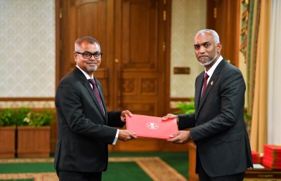މާކިއުރީ ހިމެނޭ އާލާތްތައް ބޭނުންކުރުން ހުއްޓާލާ މުއާހަދާ އަށް އަމަލުކުރަން މަޖިލީހުގެ ލަފާ ހޯދަނީ