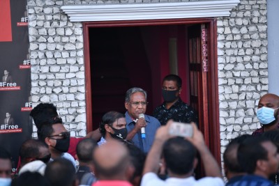 ރައީސް ވަހީދު 1000 ރުފިޔާއިން ޖޫރިމަނާކޮށްފި
