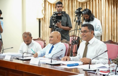ފުށިދިއްގަރު މަޝްރޫއު ބަޖެޓުން އުނިކުރީ ގުޅިފަޅާއި ގިރާވަރުފަޅަށް އިސްކަން ދޭން!