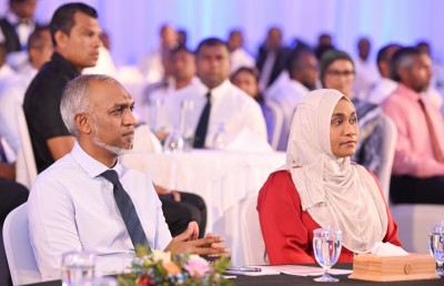މަޖިލީހުގައި ކުރީ ފުރައްސާރަ، ކުއްލި މައްސަލައެއް ނޫން!