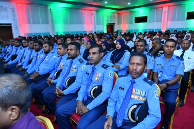ފުލުހުންގެ ވަޒީފާއަށް ވަނުމުގެ ފުރުސަތު ހުޅުވާލައިފި، އަންހެނުންނަށް އިސްކަން ދޭނެ