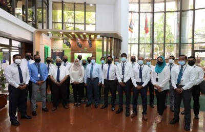 ޕްލާސްޓިކާއި ކަރުދާސް މަދުކުރުމުގެ ކެމްޕޭނެއް ސްޓެލްކޯއިން ފަށައިފި