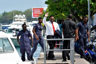 އަދީބުގެ ހަތް ދައުވާ ބޭރުކޮށްލި މައްސަލަ މާދަމައަށް ތާވަލުކޮށްފި