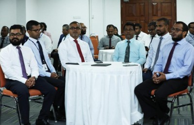 19 ރަށެއްގައި ކަރަންޓު ވިއުގަ އަޕްގްރޭޑްކޮށް ޒަމާނީ ފެންވަރަށް ތަރައްގީކުރަން ހަވާލުކޮށްފި