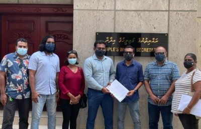ބިދޭސީން ގެންނަ އެޖެންސީތަކުގެ ހައްގު ގެއްލިފައިވާ ކަމަށް ބުނެ މަޖިލީހަށް ޕެޓިޝަނެއް ހުށަހަޅައިފި