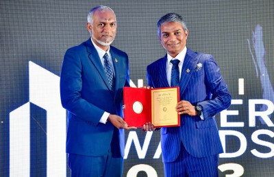 އިމާރާތްކުރުމުގެ ދާއިރާ އަށް ކުރެއްވި ހިދުމަތަށް މަސީގެ އެންމެ މަތީ ޝަރަފު ރައީސް ޑރ. މުއިއްޒަށް
