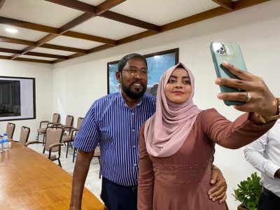 ހަގު އަނބި ބަދުނާމު ކުރާތީ، ގާސިމް ހިތުގައި ޖެހިއްޖެ