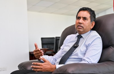 ޕްރޮޖެކްޓްތައް ހިންގާނީ ދަރަނި ބޮޑުނުވާނެ ގޮތަށް: ސައީދު