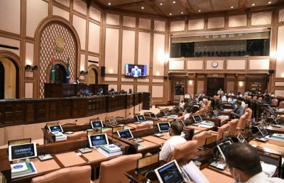 މާދަމާ މަޖިލިސް ފަށަނީ، މިނިސްޓަރު އަސްލަމާ ސުވާލުކުރުން އެޖެންޑާގައި